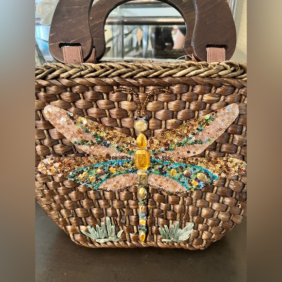 NWT Capelli Straworld Brown Cornhusk Dragonfly Embellished Handbag - Picture 3 of 9